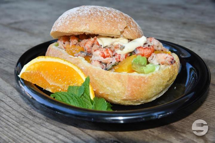 KARALA KRABS - Ewolo Street Food