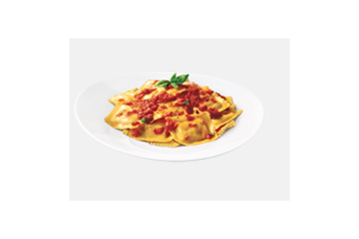 Ravioli with ricotta spinach bolognese - Burger Diana