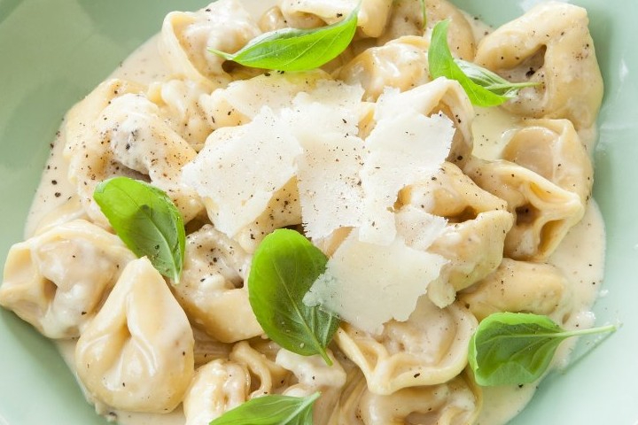 Tortellini à la Crème - Restaurant Pizzeria du Casino - Le Locle