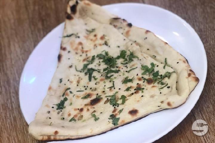 Butter Naan - Indian Naanwich