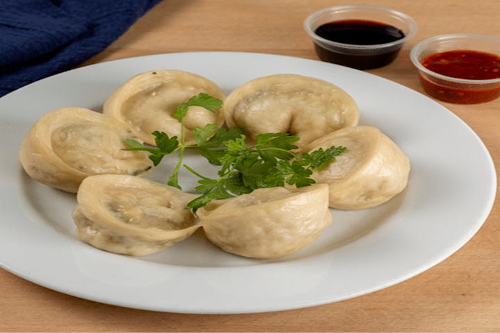 Chicken Momo (8 Stück) - Mrs Frixy