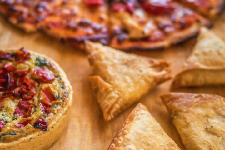 Samosa Vegetarian - Swiss Asia Indian Restaurant