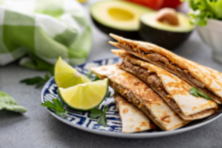 Menü Quesadilla Tradicional - Papa Burrito