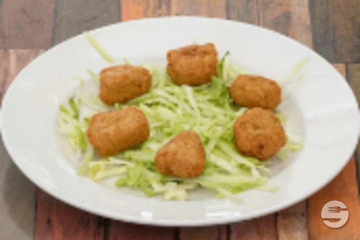 Chili Cheese Nuggets - Papa Burrito