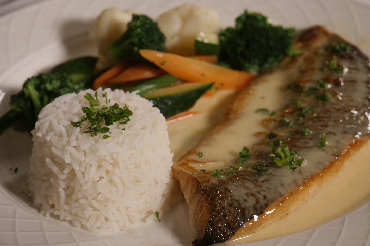 FILET DE FÉRA DU LAC - Auberge de la Couronne