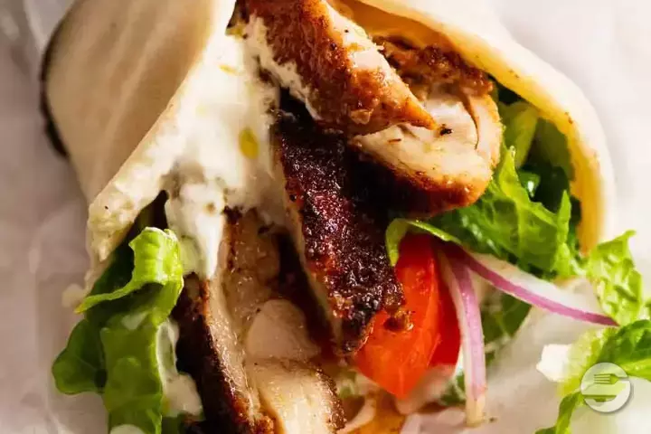 Sandwich Chawarma Poulet - Le Liban