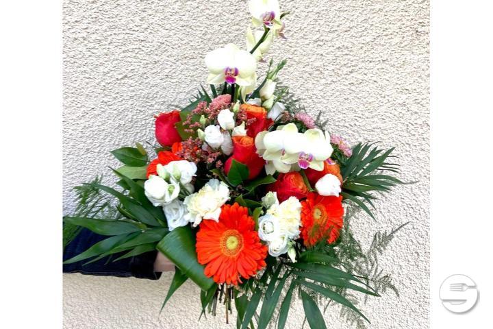 Bouquet avec orchidées