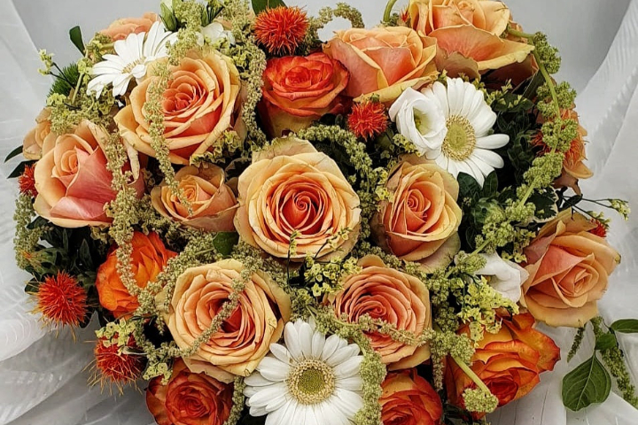 Coeur en fleurs coloré