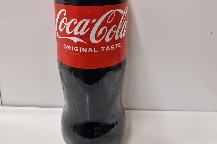 COCA COLA 1,5 Litre - Lucas Burgers