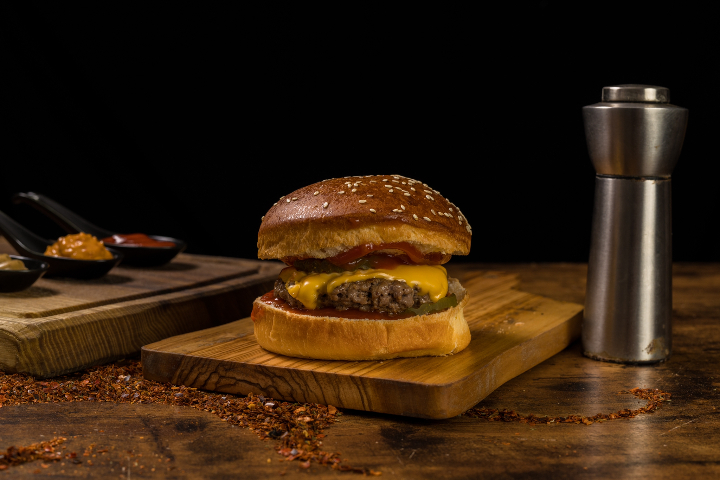 Le Cheeseburger - D&M Burger