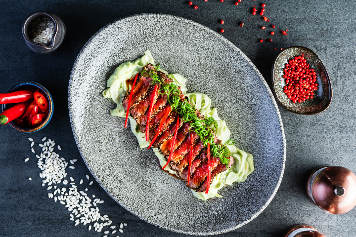 Beef Tataki - Visage Gastrobar