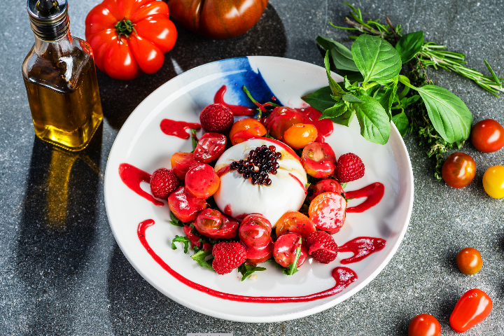 Dreamy Burrata - Visage Gastrobar