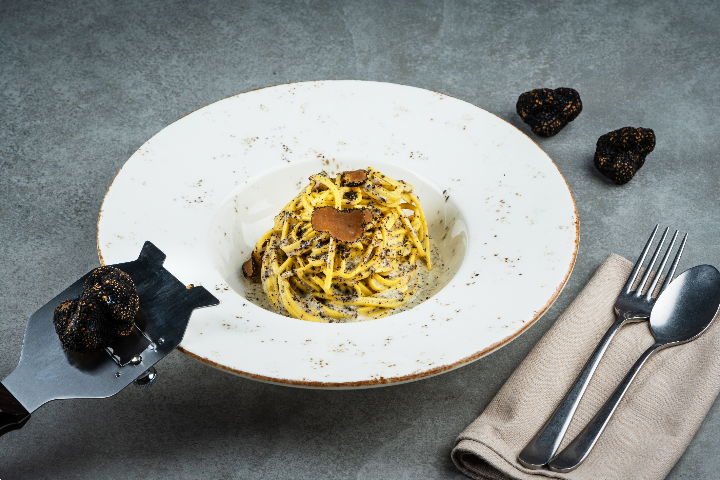 Tartufina - Visage Gastrobar