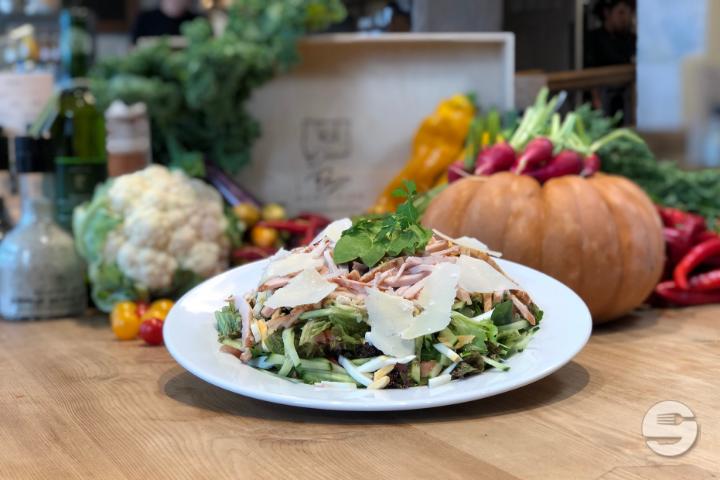 Salade Poulet Fumé - Le Pain Quotidien