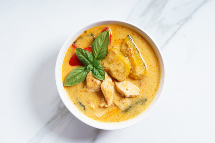 Yellow Curry - AKS Take Away