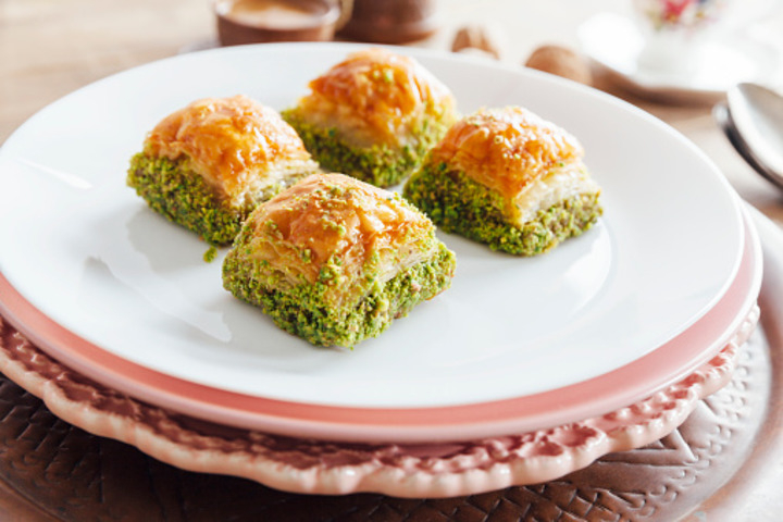 Baklava (3 Stück) - Pizzeria Bistro Oase Höngg