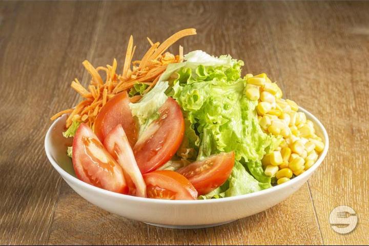Salade Mêlée - Empanadas La Cocina