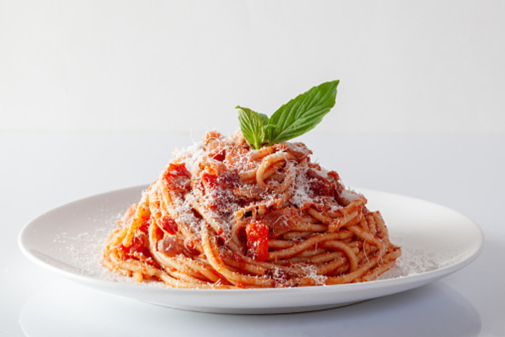 Penne all'Arrabiata (scharf) - Pizzeria Piazza