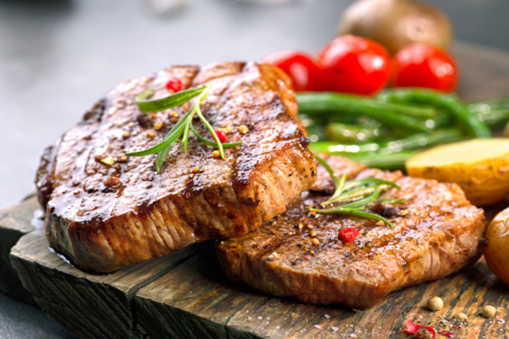 Tagliata di Manzo al Rosmarino - Pizzeria Piazza