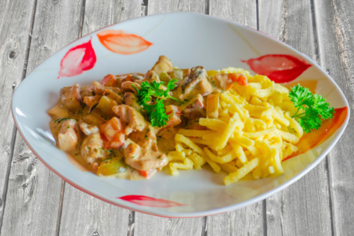 Trifolato di Vitello alla Zurigese - Pizzeria Piazza