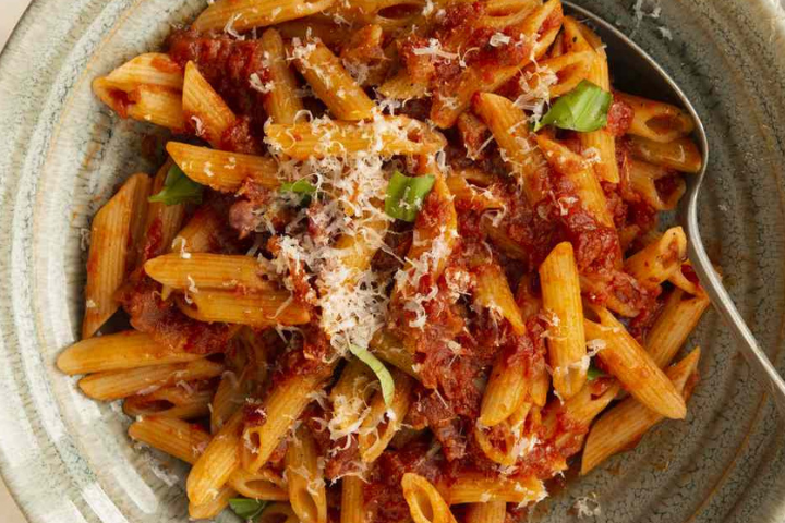 Penne Amatriciana - La Pignata
