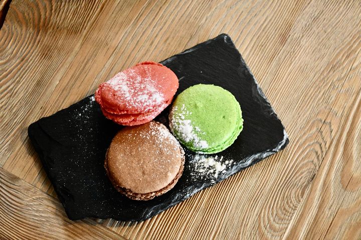 Trio de Macarons maisons - Le Bagdad