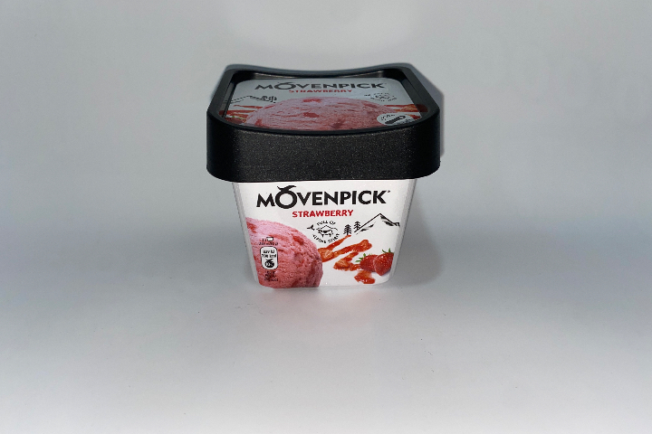 Movenpick strawberry 165.ml