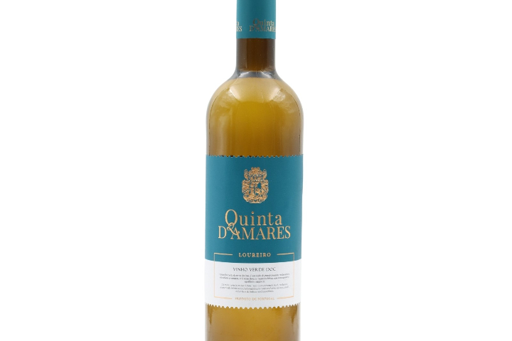 Quinta de Amares Loureiro White 75cl {W}