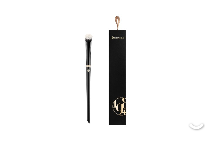 Marionnaud 1984
MRD 1984 ACC Concealer Brush 02