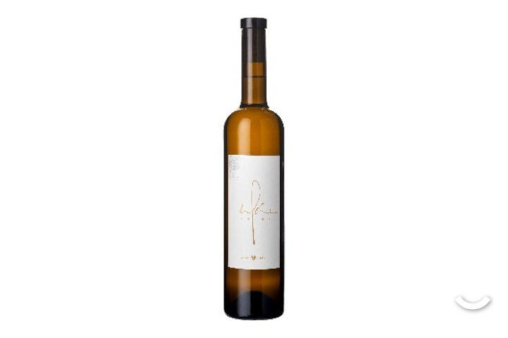 Blend of Chardonnay, Viognier and Sauvignon Blanc

