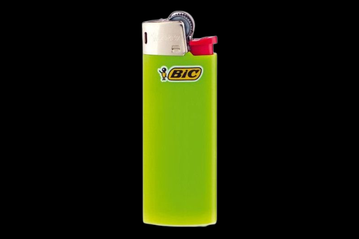 1 Briquet BIC mini